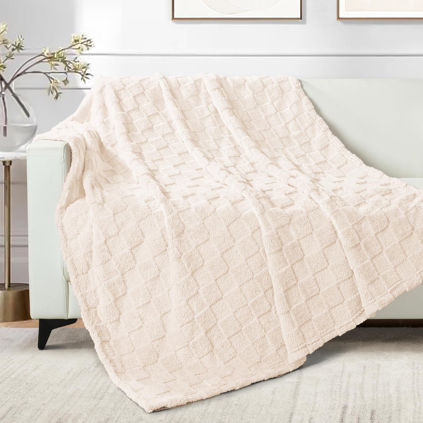 Exclusivo Mezcla Fleece Throw Blanket for Couch,Super Soft and Warm Lightweight Checkered Pattern Blankets for All Seasons, 50x60 Inches, Navy Blue